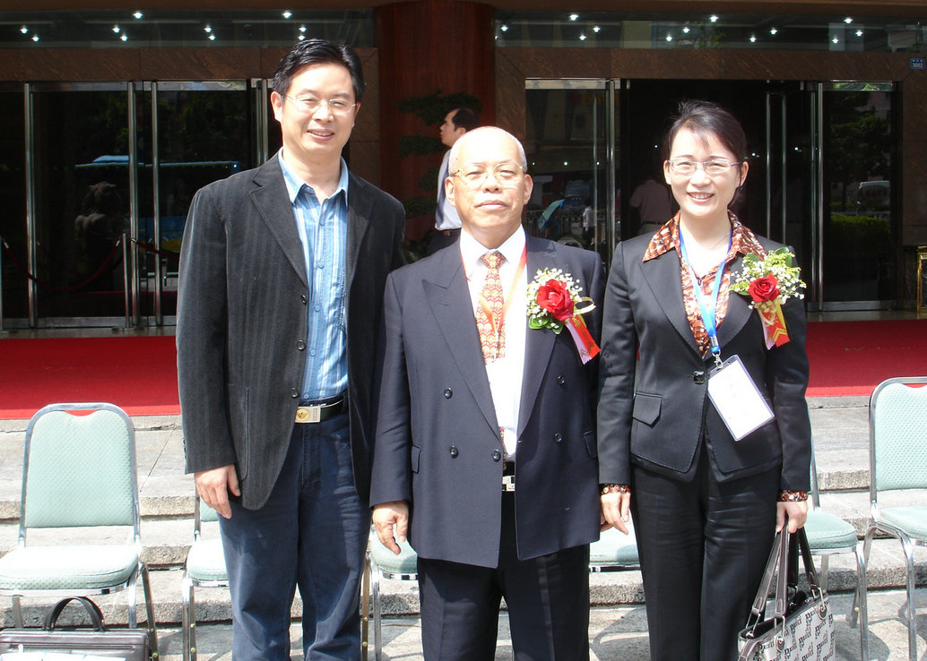 Professor Masahiro Yamada, Vice President of the Japan Functional Ion Association, conducted academic exchanges with Jlsun (2010) 